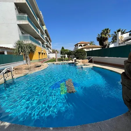 La Terraza Guest House, *