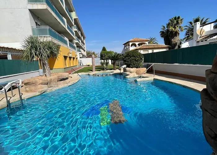 La Terraza Guest House, *